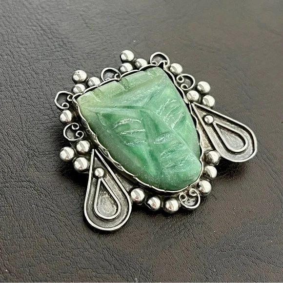 Vintage Mexican 900 silver carved jade warrior head brooch - Picture 3 of 10